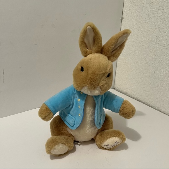 Gund Deluxe Peter Rabbit Beatrix Potter Plush Stuffed Animal Toy Bunny 6060092 - Picture 2 of 13